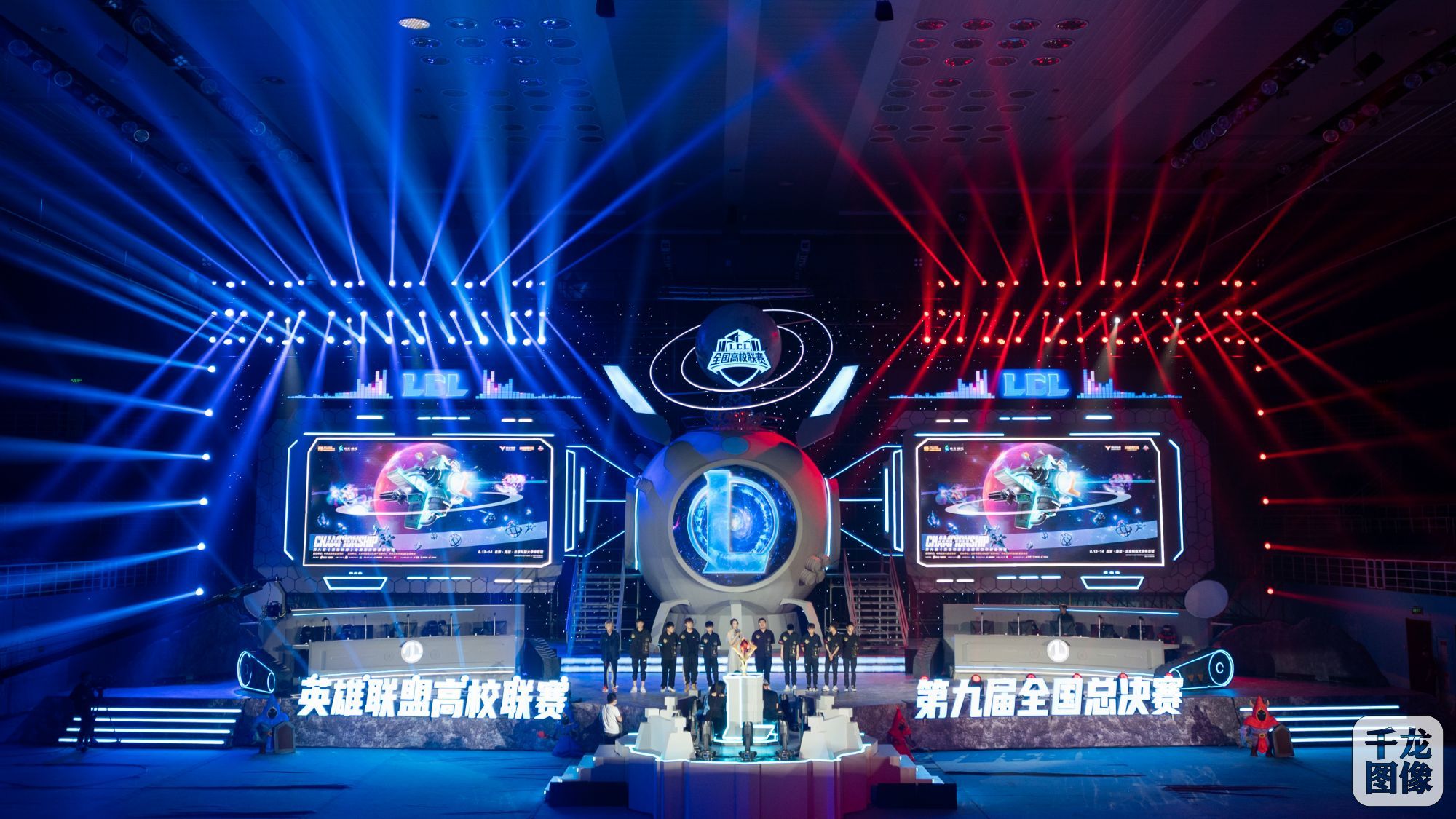 英雄联盟人机对战优化策略：AI行为模式优化、游戏难度梯度设计与新手引导机制及人机经济系统平衡探讨-雷火竞技